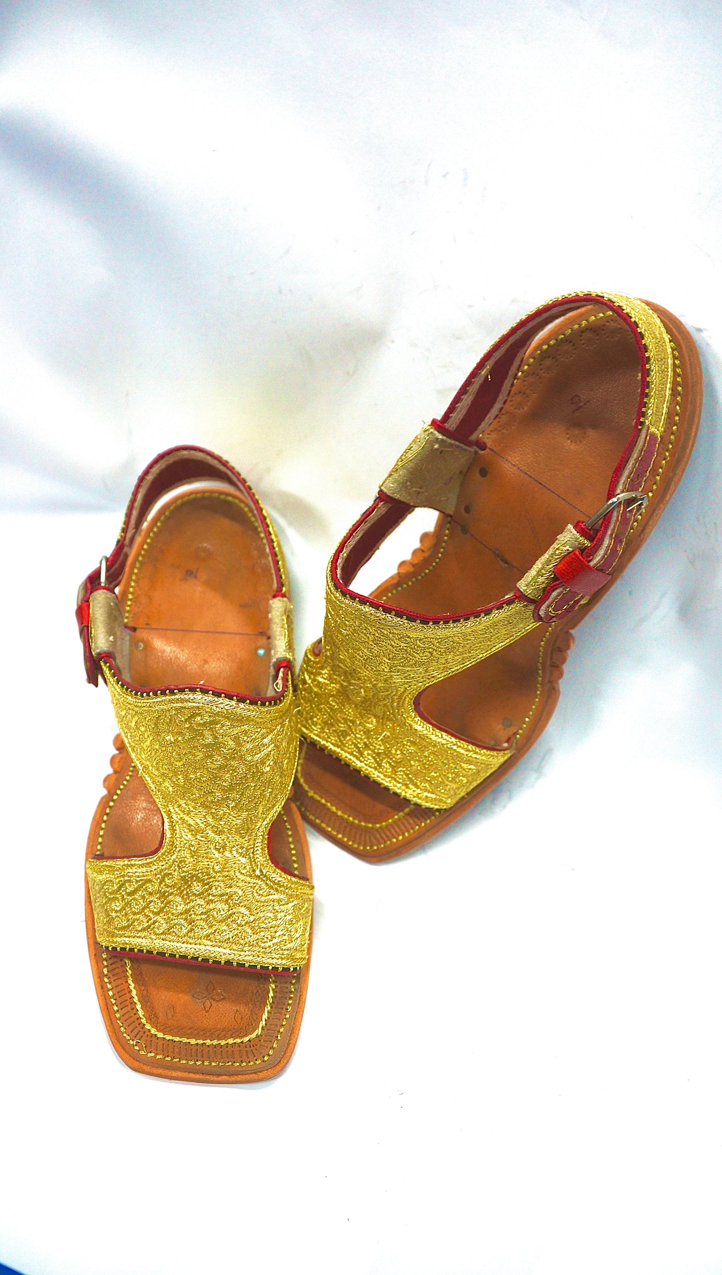 Zari Patanga Golden/Yellow